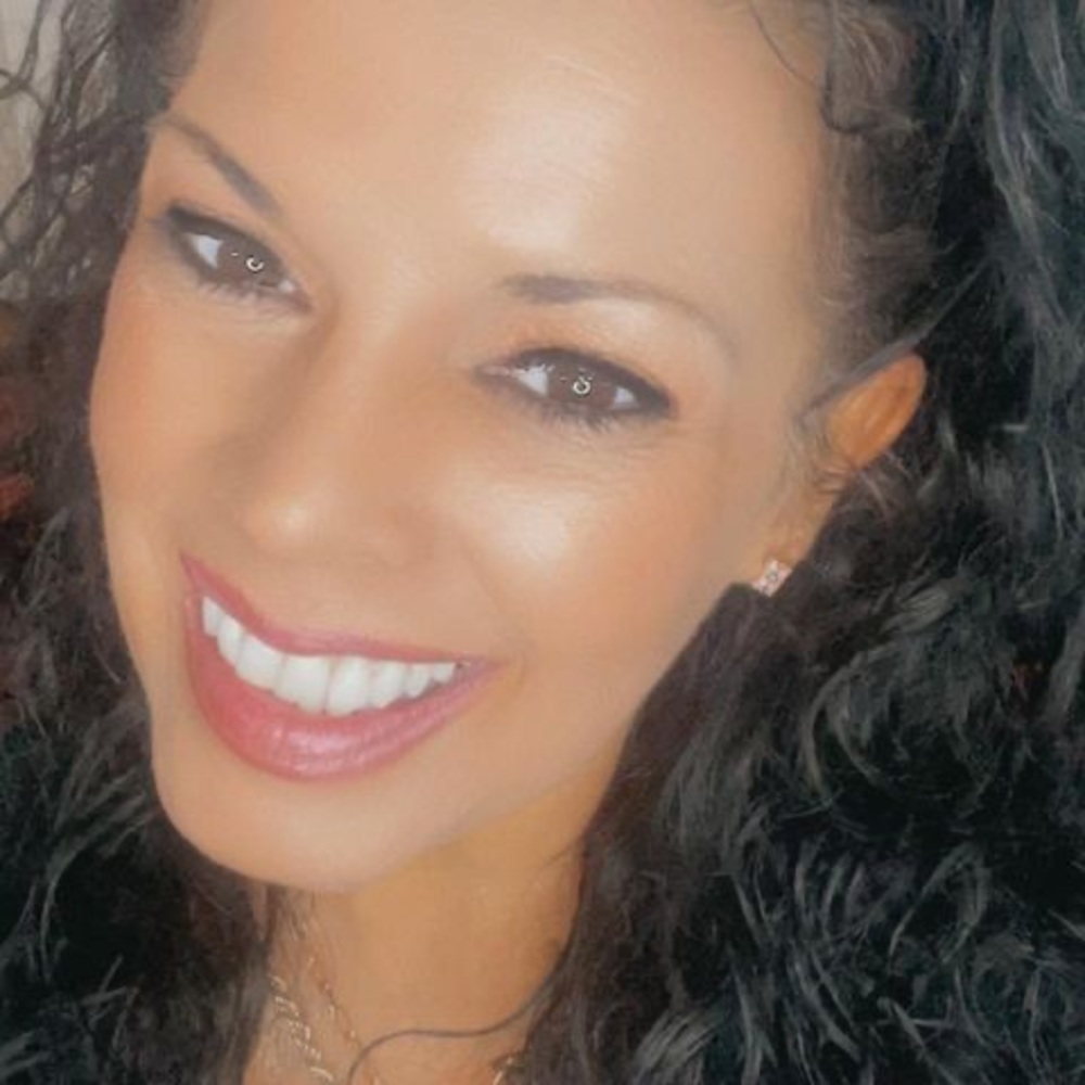 Meet your Posher, Hiedi